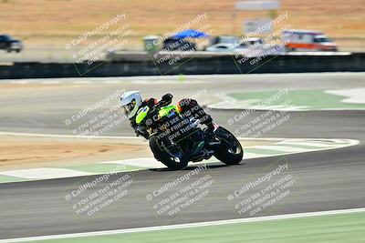 media/Sep-07-2025-TrackXperience (Sun) [[ee17e62fad]]/Level 2/Session 4 (Lower Chicane)/